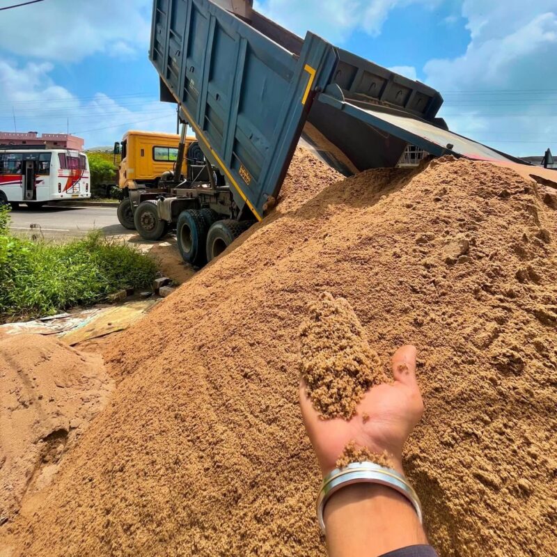 Sand ( baloo reti, factory sand, stone dust)